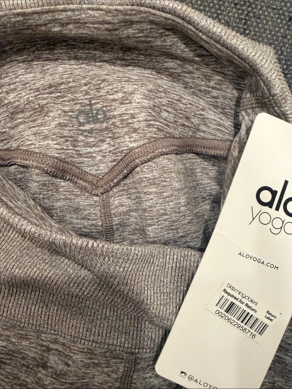 ALO Yoga Heathered Gray High-Rise Leggings - Picture 3 of 4